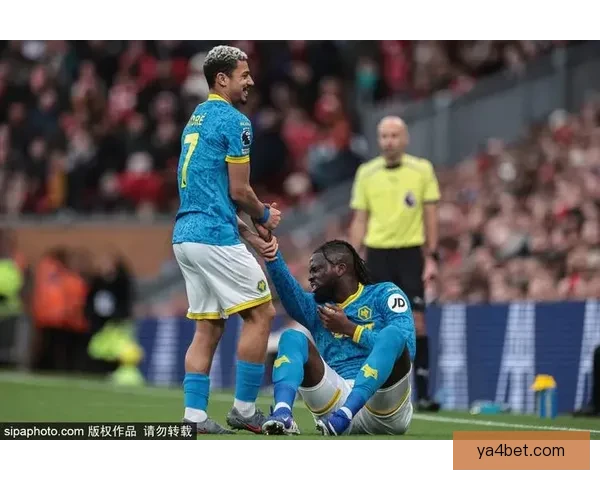 18场不胜仅2平16负 狼队本赛季下限究竟有多低令人咋舌的表现